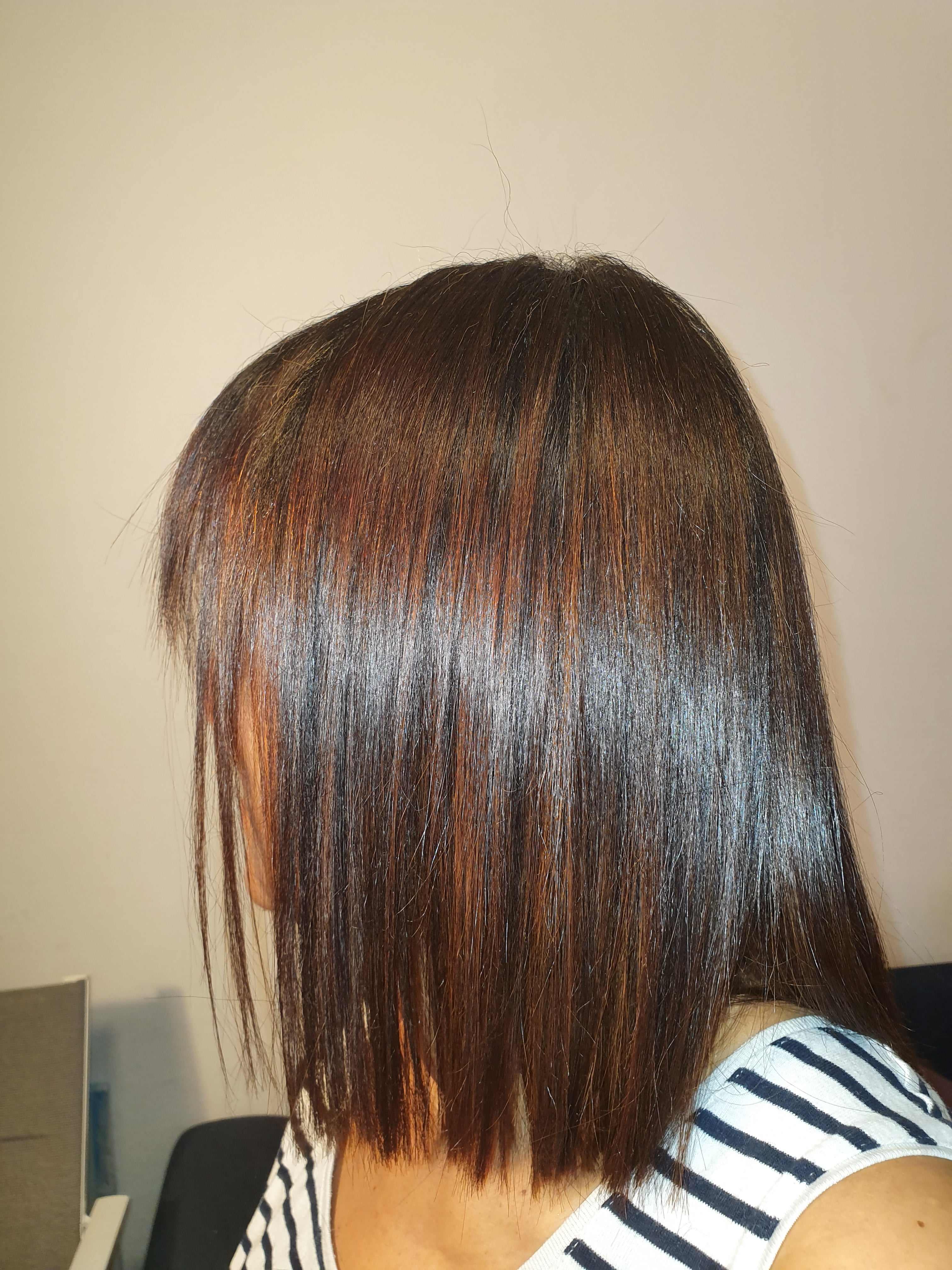 Lissage Indien Professionnel à la Protéine, Collagène & Huiles Naturelles – Effet Glossy – KERAGLOW